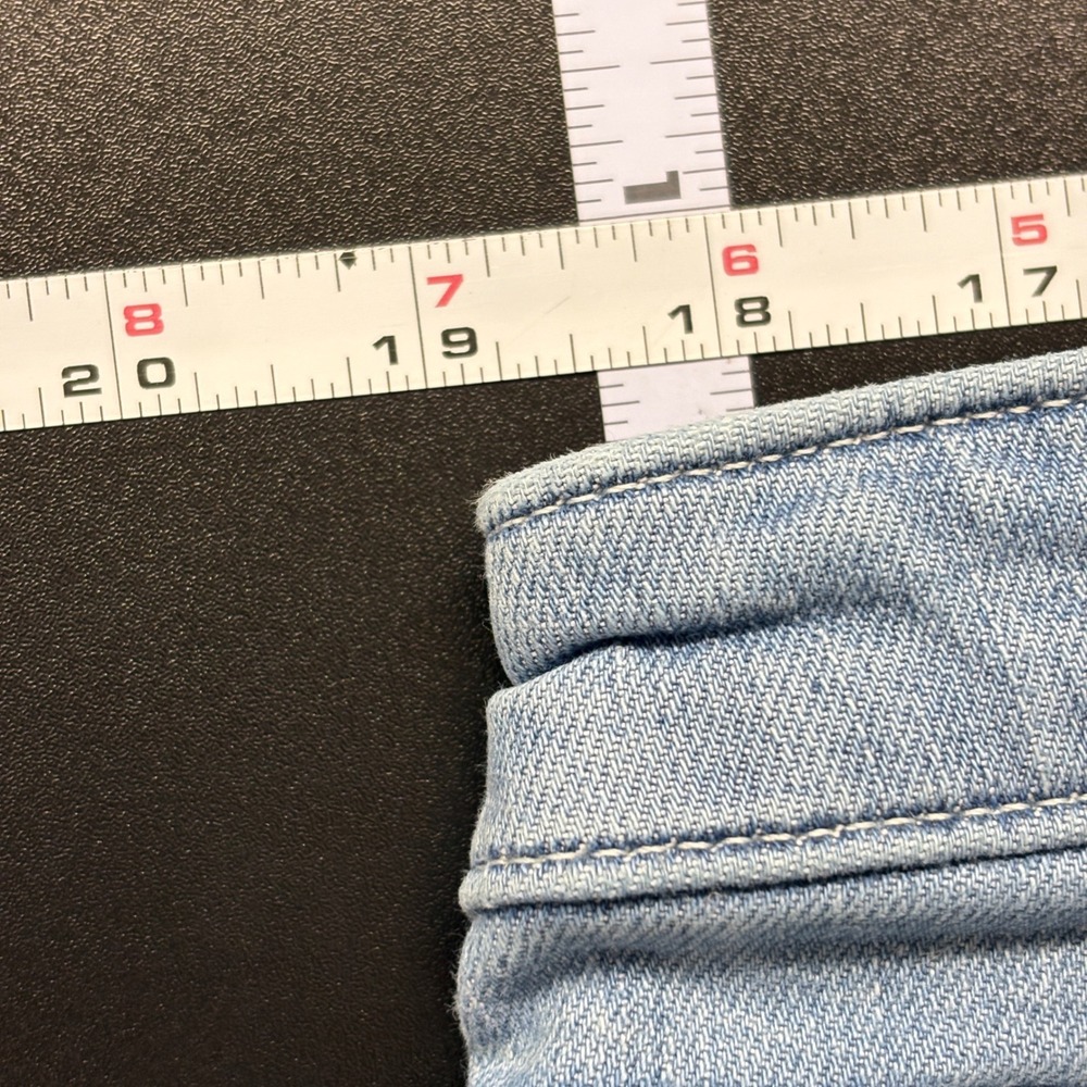 Levi's Women Shortalls 16W Light Blue Denim Stretch Bib Overalls Shorts - Picture 13 of 16